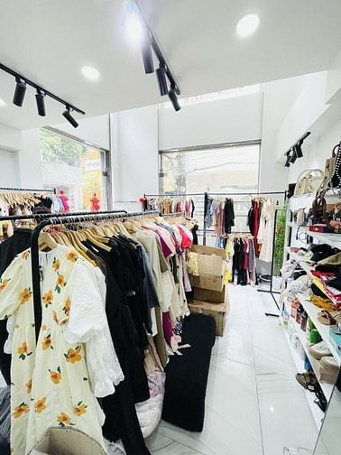 BÁN NHÀ MẶT TIỀN 60M2 4 TẦNG NGANG 4,5M 2 MẶT TIỀN KD ĐỈNH LÊ VĂN