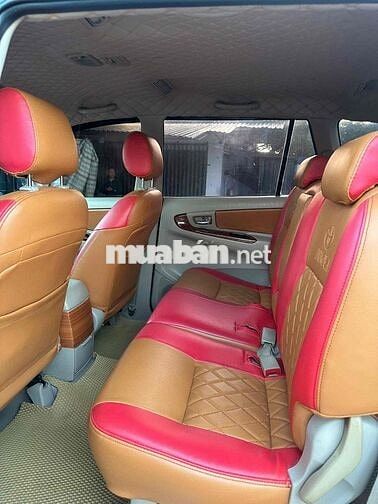Toyota Innova 2008 G - 12000 km
