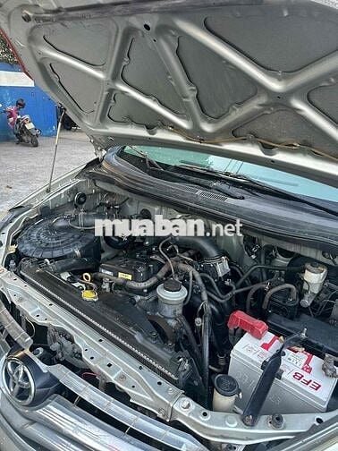 Toyota Innova 2008 G - 12000 km