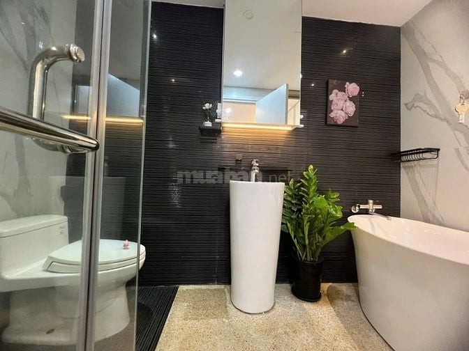 58m2 view hồ bơi, thang máy chỉ 1 tỷ 9,sổ hồng riêng , ưu đãi Full NT