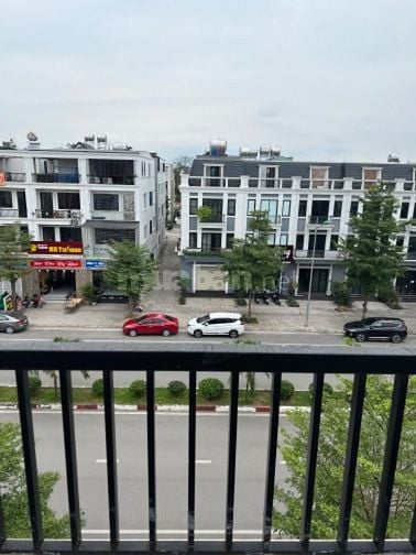 shop house góc, mặt trục chính 35m, Hud Sơn Tây