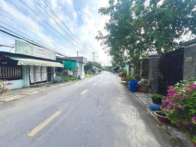 BÁN GẤP LÔ ĐẤT THỔ CƯ Ở TÂN PHÚ TRUNG 184m2 570 TRIỆUP