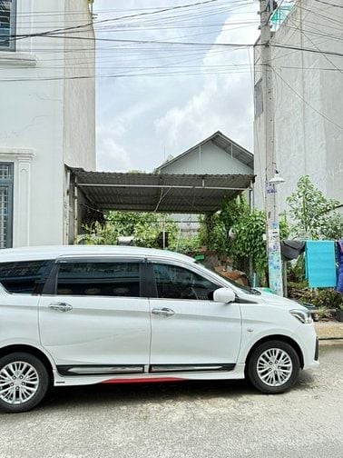 Bán lô đất đẹp - Hẻm 8m, Nguyễn Xiển cạnh Vinhomes Quận 9. Giá 3.55 tỷ