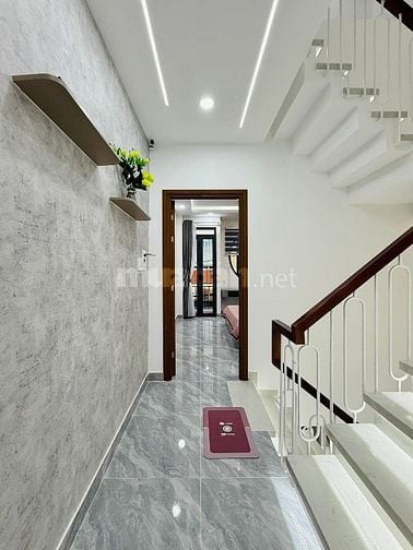 Nhà đẹp CAO CẤP hẻm xe hơi 1 trục Nguyễn Văn Lượng, P17, Q.Gò Vấp.