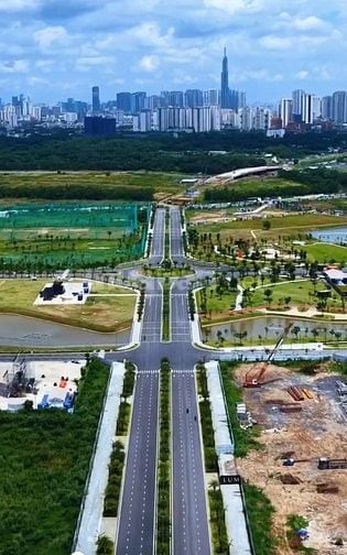 Bán nhà bằng giá đất đường 30m KDC kế Global City 