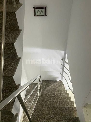 Cần Bán Nhà 2 lầu thông thoáng Thới An, Quận 12, hẻm xe hơi.