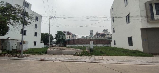 Chính chủ cho thuê SHOPHOUSE TO, ĐẸP, MỚI 4 tầng  khu B đô thị Gelexim