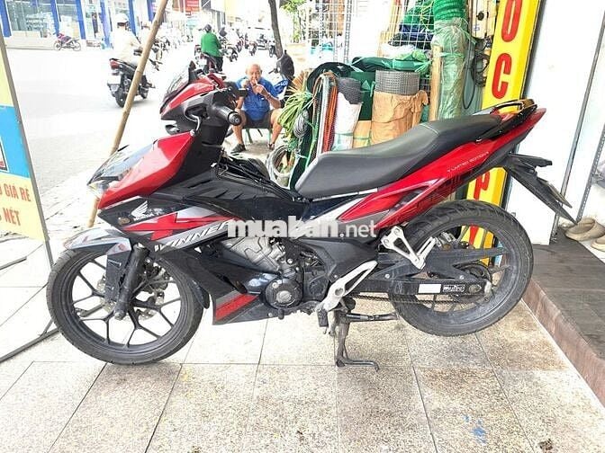 dư xe bán giao lưu với xe ga
