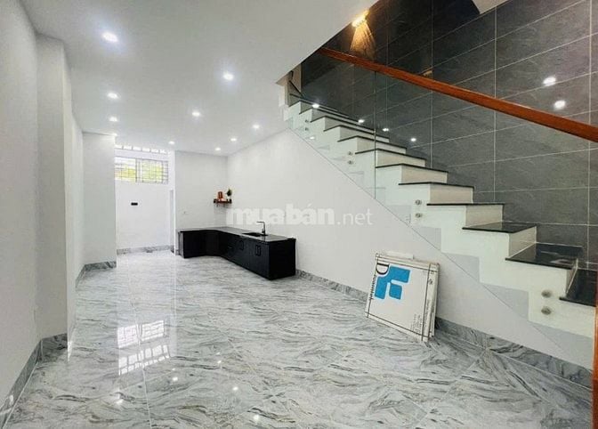 Cho thuê nhà đẹp 1 trệt 2 lầu KDC Bửu Long