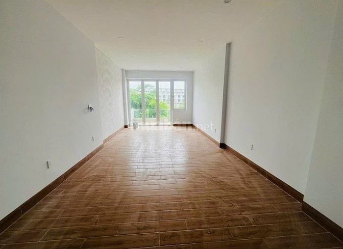 Cho thuê nhà đẹp 1 trệt 2 lầu KDC Bửu Long
