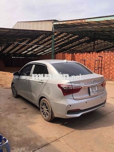 Hyundai Grand i10 2018 Sedan 1.2 Base - 160000 km