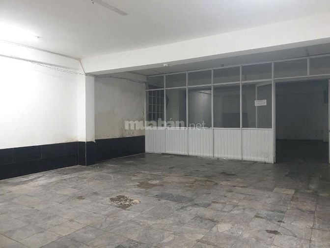 Cho thuê nhà mặt tiền đường Nguyễn Chí Thanh, Phường 9, Quận 5
