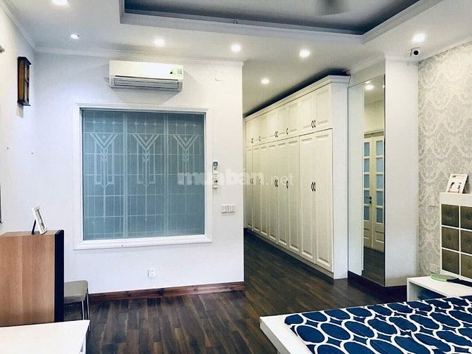 Nhà 6 tầng Góc 2 Mặt tiền Lê Văn Sỹ Phú Nhuận THANG MÁY HẺM XE HƠI 8M