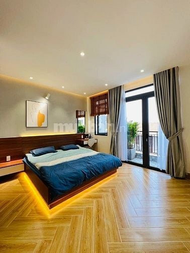 Bán gấp căn Trương Văn Bang, Thạnh Mỹ Lợi, quận 2 giá 2tỷ800tr hẻm xe 