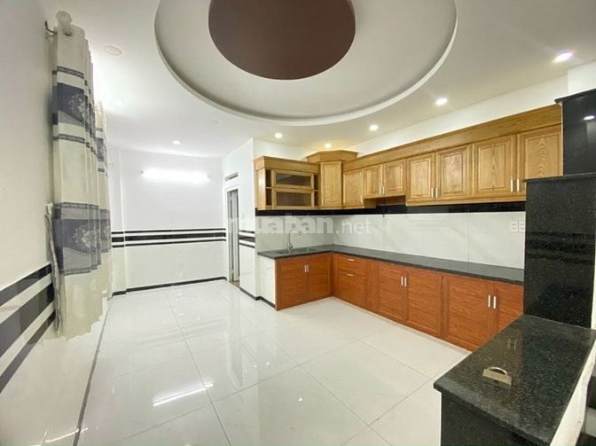 Bán gấp căn Trương Văn Bang, Thạnh Mỹ Lợi, quận 2 giá 2tỷ800tr hẻm xe 