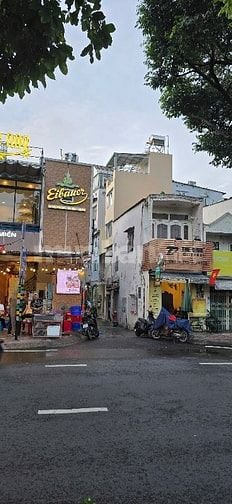 Nhà góc 2 Mặt tiền kinh doanh sầm uất đường Trường Sa, P12, Q.3.