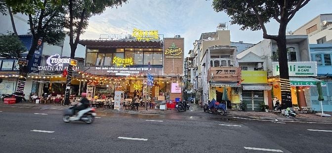 Nhà góc 2 Mặt tiền kinh doanh sầm uất đường Trường Sa, P12, Q.3.
