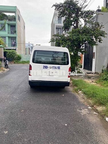 Toyota Hiace 2008 Commuter 2.7 - 123456 km