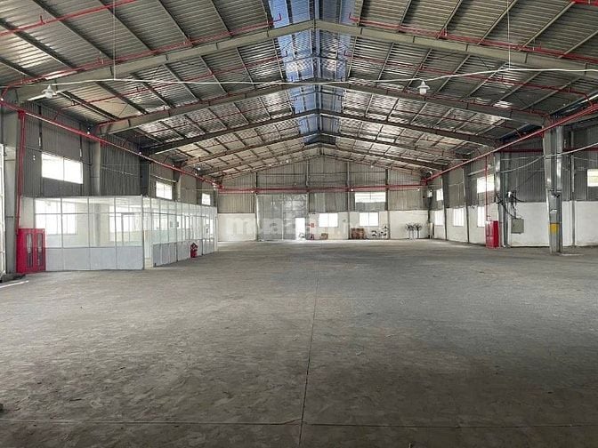 Cho thuê kho xưởng 2200m2 QL 1A, Thủ Đức có pccc gần chợ đầu mối 
