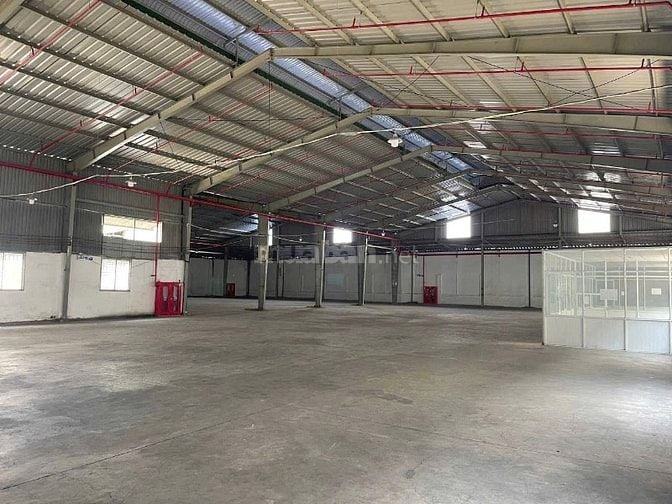 Cho thuê kho xưởng 2200m2 QL 1A, Thủ Đức có pccc gần chợ đầu mối 
