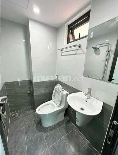 Siêu phẩm Bùi Đình Tuý, Quận Bình Thạnh, 48m2 nhỉnh 2.1 tỷ, sổ riêng