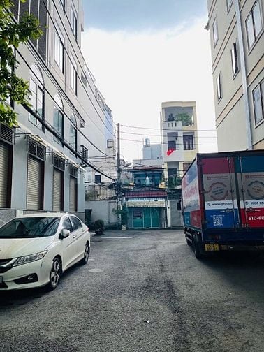 Nhà 5 lầu đẹp hẻm 364 Dương Quảng Hàm 70m2 khu phân lô ở ngay 12.9 tỷ