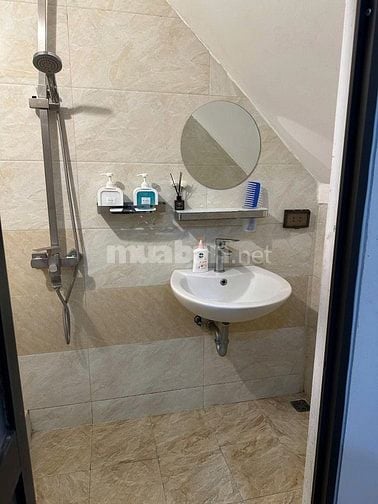 CẦN CHO THUÊ CĂN HỘ HOMESTAY 19 THỢ NHUỘM