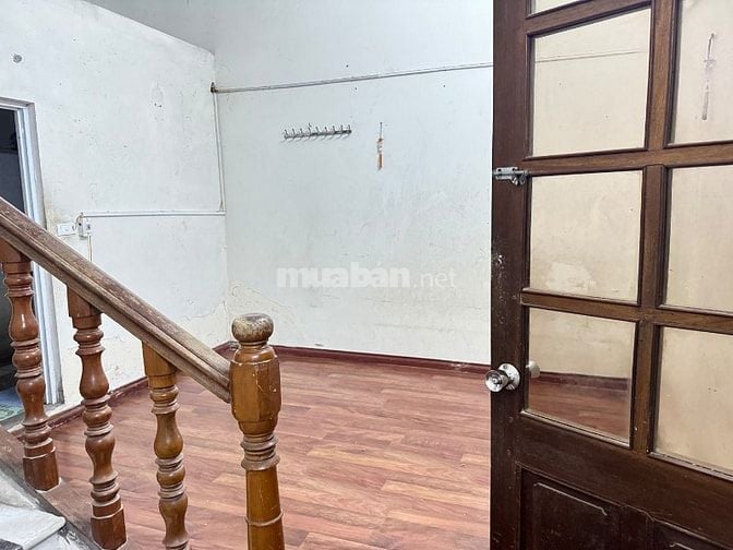 Cho thuê nhà 4 tầng tại số nhà 85 phố Yên Lạc, Vĩnh Tuy,Hai Bà Trưng,H