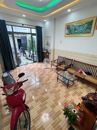 Gần chùa Bửu Quang, DT 4x12,5m. Giá 5,3 tỷ