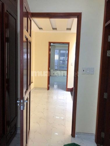 Bán nhà mt đường số 14 kdc Him Lam P Tân Hưng Q7 dt 5x20 giá 17,5 tỷ