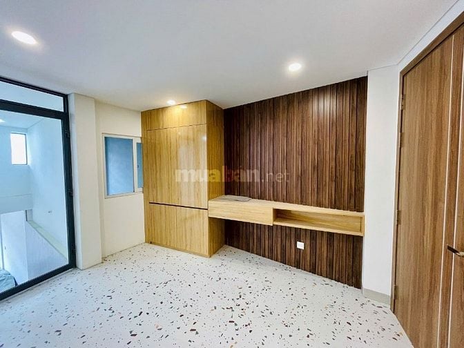 MB CẦU SG Q2 CÓ LỬNG SIÊU XINH PHONG CÁCH HIỆN ĐẠI PHÙ HỢP Ở VÀ LÀM VP