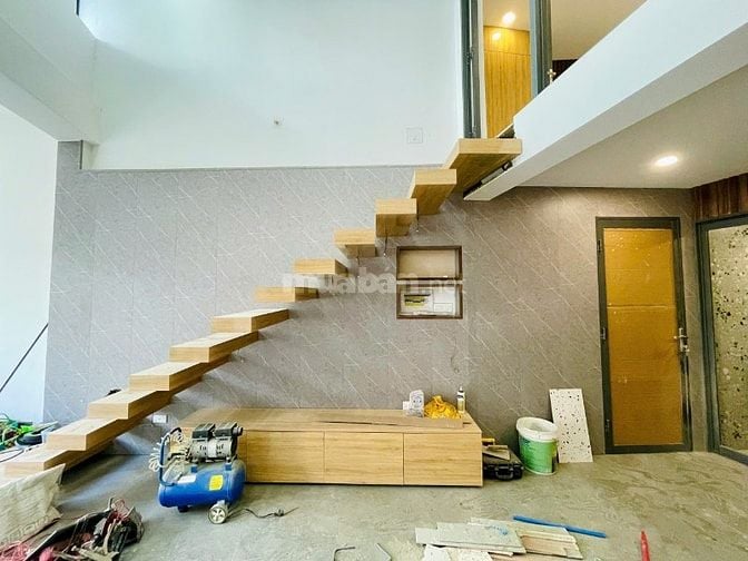MB CẦU SG Q2 CÓ LỬNG SIÊU XINH PHONG CÁCH HIỆN ĐẠI PHÙ HỢP Ở VÀ LÀM VP