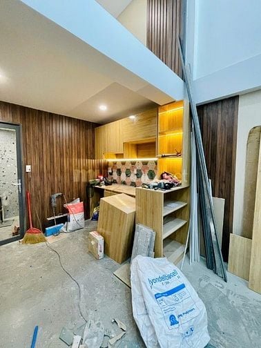 MB CẦU SG Q2 CÓ LỬNG SIÊU XINH PHONG CÁCH HIỆN ĐẠI PHÙ HỢP Ở VÀ LÀM VP