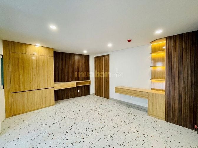 MB CẦU SG Q2 CÓ LỬNG SIÊU XINH PHONG CÁCH HIỆN ĐẠI PHÙ HỢP Ở VÀ LÀM VP