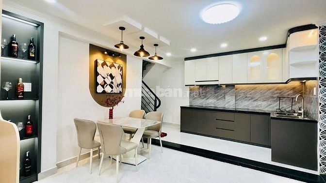 Bán nhà cận HXH quay đầu 247/73A Hoàng Hoa Thám, P5, Phú Nhuận