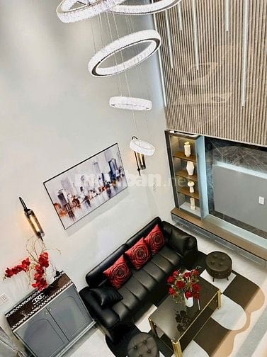 Bán nhà cận HXH quay đầu 247/73A Hoàng Hoa Thám, P5, Phú Nhuận