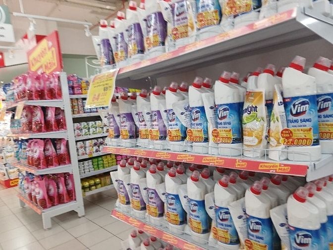 TUYỂN 5 NHÂN VIÊN BÁN HÀNG THU NGÂN DỊP HÈ 2025