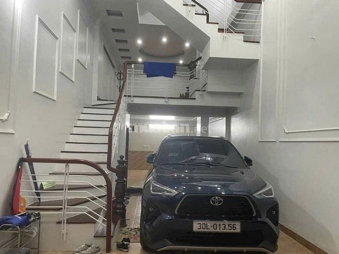 Bán nhà khu phân lô Thái Hà. MB 45m2x5 tầng, ô tô vào nhà, 20,5 tỷ