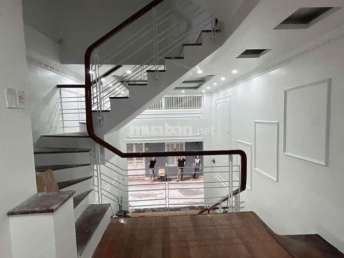 Bán nhà khu phân lô Thái Hà. MB 45m2x5 tầng, ô tô vào nhà, 20,5 tỷ