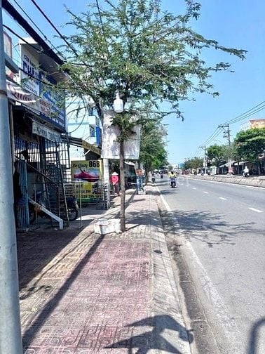 Đất mặt tiền đường Huỳnh Tấn Phát Nhà bè. 5*19 giá 7,7 tỷ.