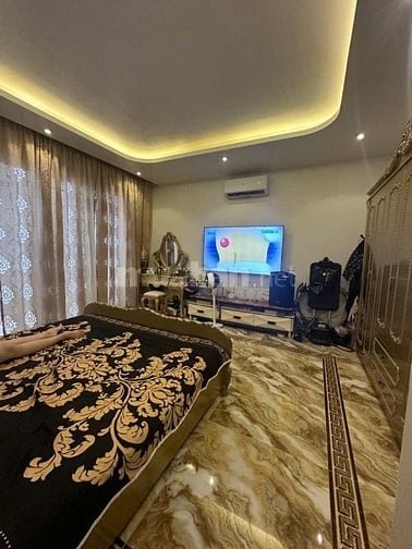 PHÂN LÔ- LIỄU GIAI- VẠN PHÚC- BA ĐÌNH- Ô TÔ ĐỖ CỬA, 4T, 65M VUÔNG 16Ỷ