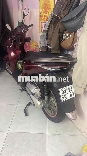xe 150c ABS.2022.xe nhà em ít đi lắm. mới hơn5000k