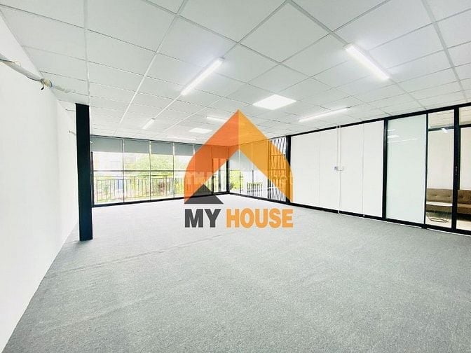 Tòa văn phòng Q2 style không gian mở hiện đại mới xây đẹp đỉnh cao giá