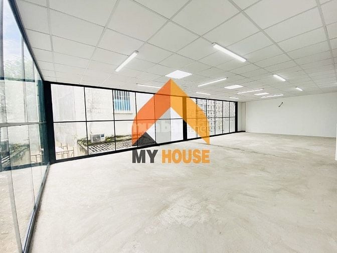 Tòa văn phòng Q2 style không gian mở hiện đại mới xây đẹp đỉnh cao giá
