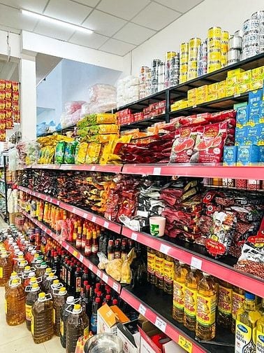TUYỂN GẤP CHO CỬA HÀNG MỚI KHAI TRƯƠNG ( BÁN HÀNG, TẠP VỤ,BẢO VỆ )