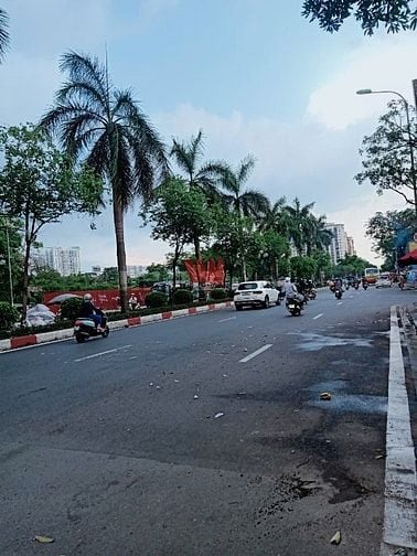 Bán Nhà Mặt Phố Trương Định 370m², Mặt  Tiền  gần 8.5m, Giá  bán 97 tỷ