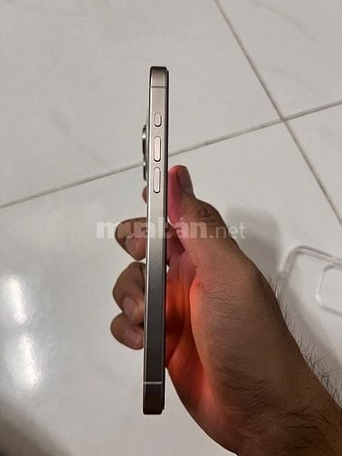 Pass nhanh 15 pro max 256gb máy người dùng xài 