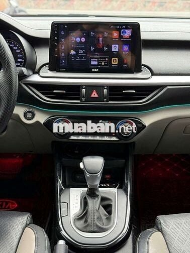 Kia K3 2022 Luxury 1.6AT, màu trắng,đi 42.000 km
