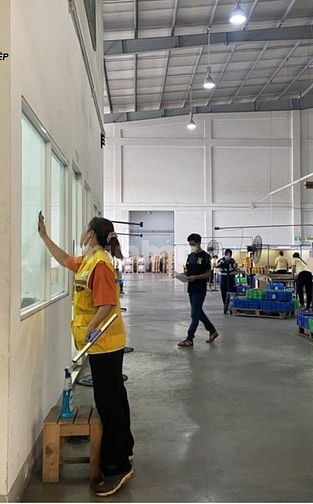 THÔNG BÁO TUYỂN DỤNG LĐPT NHIỀU VỊ TRÍ TẠI CHUỖI SHOW ROOM ( TP.HCM ) 