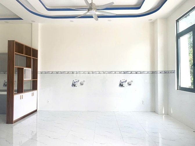 Cần bán gấp căn nhà 109m2 ở xã Phước Hiệp - Củ Chi giá 735 triệu.